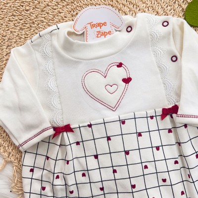 Macacão Malha Trape Zape - Coração e Mini Ursos - Off White e Vermelho